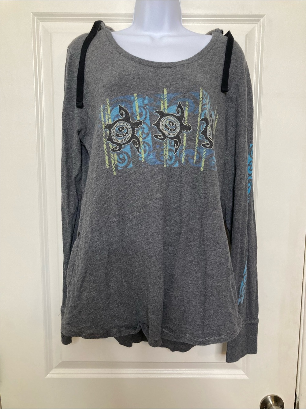 Crazy Shirts Shirt Womens XL Gray Nahele Honu Turtle Hooded Hawaiian